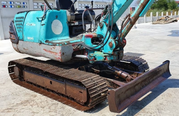 ขายด่วน325,000บาทรถแบคโฮKOBELCOโกเบโก้SK045รุ่นยอดนิยมสวยๆเทียบเท่าPC45เครื่อง4สูบK4Nเครื่องดีปั่มแรงรถนอกเพิ่งนำเข้ามาใหม่ยังไม่เคยใช้งานในเมืองไทยเลย