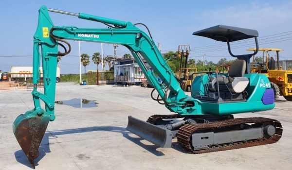 ขายด่วน295,000บาทรถแบคโฮKOMATSUโคมัสซูPC45-7รุ่นยอดนิยมสวยๆเทียบเท่าPC45เครื่องโคมัสซู4D84เครื่องดีปั่มแรงรถนอกเพิ่งนำเข้ามาใหม่ยังไม่เคยใช้งานในเมืองไทยเลย