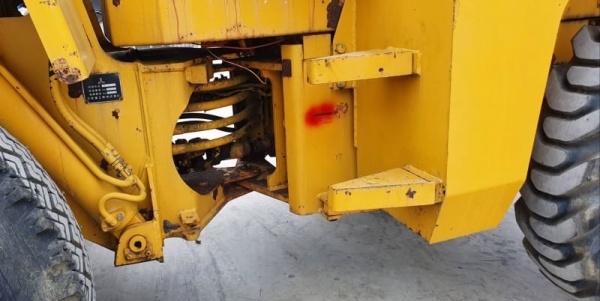 ขายด่วน255,000บาทรถตักมิสซูMS307HLเอวอ่อนขับ4ล้อรถนอกนำเข้าขนาดใหญ่ตัก1.5คิวยกสูง3เมตรเกียร์ทอร์คเครื่องดีเซล4สูบปั้มแรงเทียบเท่าโคมัสซูWA70รถเพื่งนำเข้ามายังไม่เคยใช้ในไทยเลย