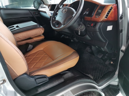 Toyota Commuter 2.5 D4D