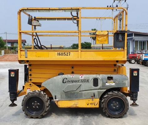 ขายด่วนรถกะเช้าเครื่องดีเซลรุ่นใหม่ขับ4ล้อรุ่น12DXยก1ตันยกสุง12เมตรเพื่งนำเข้ามายังไม่เคยใช้งานในไทยเลยใช้งานมาน้อยแค่2,099ชั่วโม่งเองรถนอกนำเข้าสถาพดีพร้อมใช้งานเอกสารอินวอยสนใจกรุณาโทรคุยมีแค่คันเดียวเท่านั้น