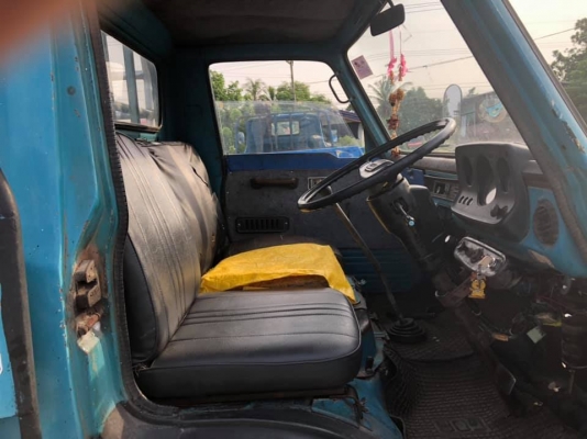 ขายครับรถบรรทุก 6 ล้อ ISUZU 74hp. รถสวยเดิม สุดๆ. สภาพสมบูรณ์พร้อมใช้งาน