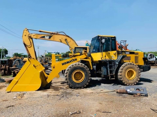 ขายด่วน 980,000 รถตัก KOMATSU WA380-6 เอกสารใบแจ้งจำหน่าย  รถอยู่ ปทุมธานี สามโคก 064-191-1112