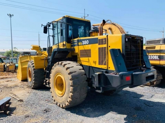 ขายด่วน 980,000 รถตัก KOMATSU WA380-6 เอกสารใบแจ้งจำหน่าย  รถอยู่ ปทุมธานี สามโคก 064-191-1112