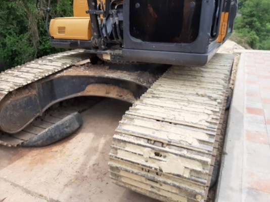 ขายรถแบคโฮ SANY SY215C ไมล์ 1412 ชม.บูมยาว ราคา 2600000 ขายรถแบคโฮ SANY SY215C ไมล์ 1412 ชม.บูมยาว ราคา 2600000