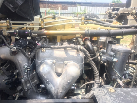 ISUZU 360 แรง ปี 61 หัวลากรุ่นใหม่ King of Truck ไมล์ 42,000 กม. ยางใหม่เต็ม พร้อมหางโลเบท 3 เพลา ท้