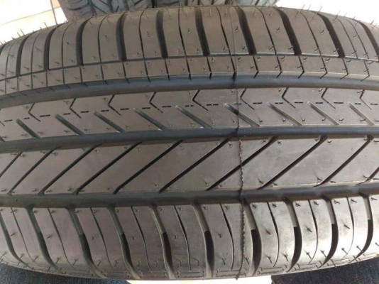 ยางใหม่ตกปี Goodyear Duraplus 195 65 15 ผลิตปี 2017 มีรับประกันให้ทุกเส้น ขายถูก 4 เส้น 4800.-NET **