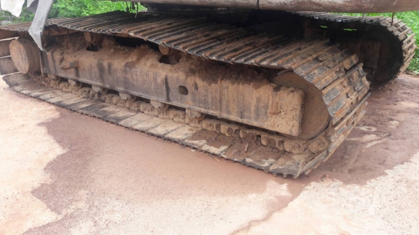 ขายแบคโฮ KUBELCO SK200-Vธรรมดาไฟตัดคันเร่งอย่างเดียวช่วงล่างเต็มเครื่องอ่อนราคา 450,000