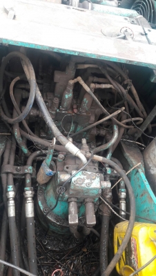 ขายแบคโฮ KUBELCO SK200-Vธรรมดาไฟตัดคันเร่งอย่างเดียวช่วงล่างเต็มเครื่องอ่อนราคา 450,000