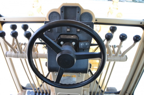 CATERPILLAR 140H  SN  2ZK070xx