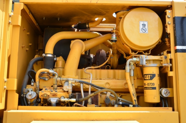 CATERPILLAR 140H  SN  2ZK070xx