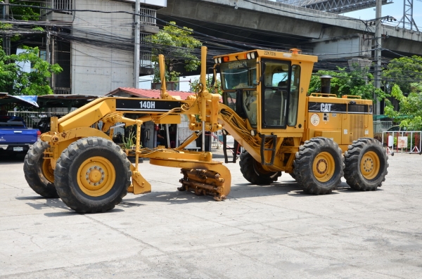 CATERPILLAR 140H  SN  2ZK070xx