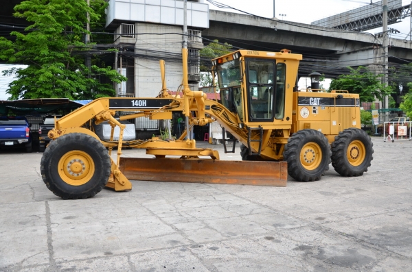 CATERPILLAR 140H  SN  2ZK070xx
