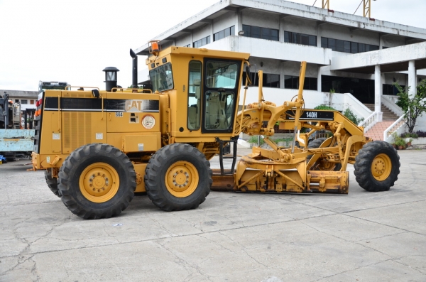 CATERPILLAR 140H  SN  2ZK070xx