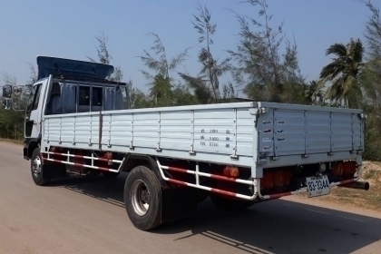 Hino Fc4j 145 แรง ยาว 5.5 ม. เครื่องดี ยางดี คัสซีสวย ติดต่อ 089-5367218. 081-4252943 Hino Fc4j 145 แรง ยาว 5.5 ม. เครื่องดี ยางดี คัสซีสวย ติดต่อ 089-5367218. 081-4252943