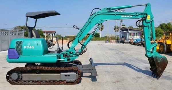 ขายแบคโฮKOMATSU PC45-7 รถขุดเก่านอกไม่เคยใช้งานในไทย เครื่องปั้มแรง บูมอาร์มสวยช่วงล่างดีเร็วแรงไม่โหลด