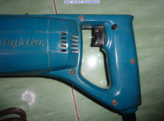 ขายเครื่องเลื่อยไฟฟ้าแบบเตะ makita jr3000v ขายเครื่องเลื่อยไฟฟ้าแบบเตะ makita jr3000v