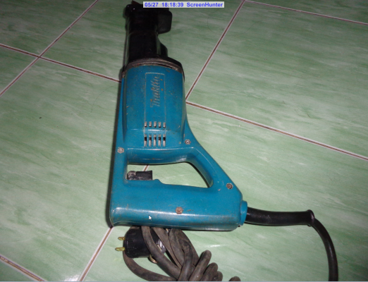 ขายเครื่องเลื่อยไฟฟ้าแบบเตะ makita jr3000v