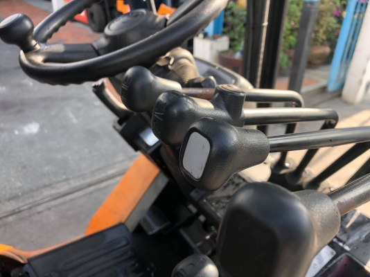 ขายรถโฟล์คลิฟท์มือสองนำเข้าจากประเทศญี่ปุ่น