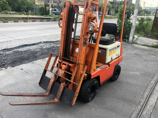 ขายรถตักงาเทได้toyota ขนาดเล็ก700กิโลกรัม ขายรถตักงาเทได้toyota ขนาดเล็ก700กิโลกรัม