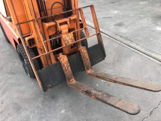 ขายรถตักงาเทได้toyota ขนาดเล็ก700กิโลกรัม ขายรถตักงาเทได้toyota ขนาดเล็ก700กิโลกรัม