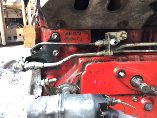 เครื่อง ek100  315 แรง