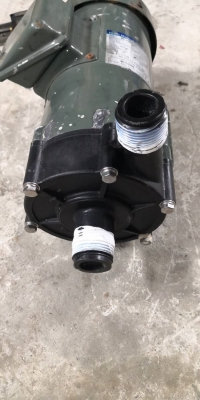 1,500 บ.ส่งถึงบ้านฟรี โทร 083-2000058 LINE ID: line832923 Magnet Pump ปั๊มดูด - จ่ายของเหลวระบบแม่เห