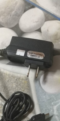 3อัน 120 บ.ส่งถึงบ้านฟรี โทร 083-2000058 LINE ID: line832923 ที่แปลงไฟจากไฟบ้าน 220 V. ออกเป็นไฟ DC 