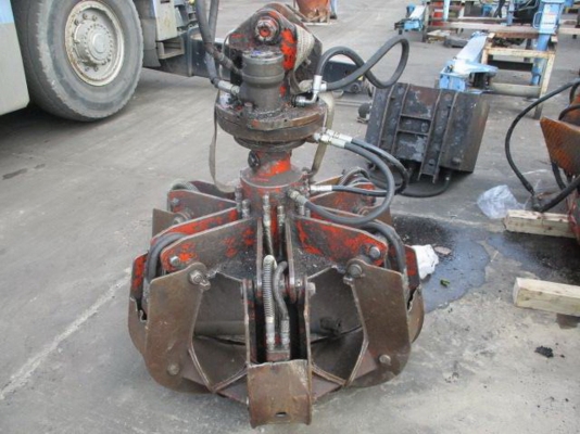 ขายเครน เฮียบพับ 4.75 ตัน+บุ้งกี้ นำเข้า 195000 บาท โทร084-5424150 line id : rapinzat