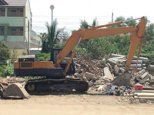 ขายรถแบคโฮ PC 200-3 มือสอง สภาพดี