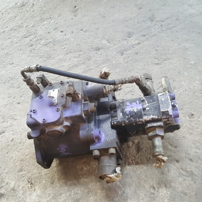 ปั๊มไฮดรอลิครุ่น 12 HT โคมัสสุ