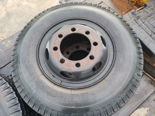 ขายยาง9.00-20 พร้อมกะทะ ขายยาง9.00-20 พร้อมกะทะ