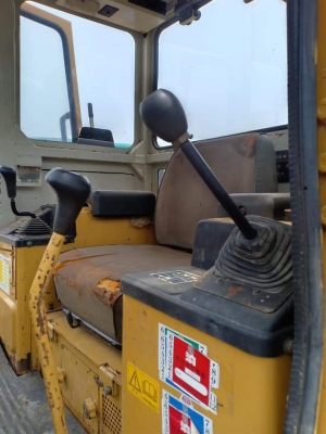 ขายจ้า..รถดันดิน MITSUBISHI BD2J ทู แทรคเมตร สภาพสวยมาก พร้อมตู้แอร์ ลองระบบกันได้ทุกวัน โทร 089-3818694 จ๊อย