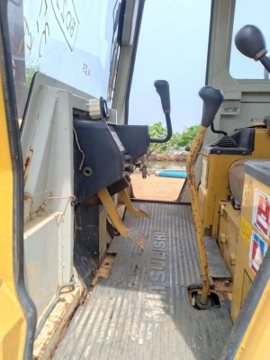 ขายจ้า..รถดันดิน MITSUBISHI BD2J ทู แทรคเมตร สภาพสวยมาก พร้อมตู้แอร์ ลองระบบกันได้ทุกวัน โทร 089-3818694 จ๊อย