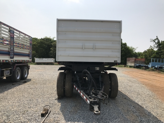 ขาย ลูกพ่วงสามมิตรสามเพลาดั้มปี 59 ยาว 6.30 เมตร สภาพสวยพร้อมใช้งาน เอกสารพร้อมโอน สนใจติดต่อเรา ดำสุโขทัย โทร 089-7087998,081-7855503 หรือเยี่ยมชมเว็ปไซได้ที่ www.dum-sukhothai .com เรายินดีให้บริการค่ะ