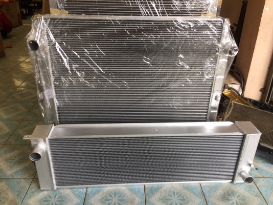 หม้อน้ำ+ออยคูลเลอร์รถแบ็คโฮ