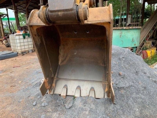 ขาย 565,000 บาท KOMATSU PC180LC-6K เครื่องเดิมดี แรง ฟิตใหม่ เทอร์โบใหม่ โช่หนา เอวแน่น ไฟฟ้าครบ (ขาดมอเตอร์คันเร่ง) เอกสารอินวอยท์ รถอยู่ นครปฐม 064-191-1112 ขาย 565,000 บาท KOMATSU PC180LC-6K เครื่องเดิมดี แรง ฟิตใหม่ เทอร์โบใหม่ โช่หนา เอวแน่น ไฟฟ้าครบ (ขาดมอเตอร์คันเร่ง) เอกสารอินวอยท์ รถอยู่ นครปฐม 064-191-1112