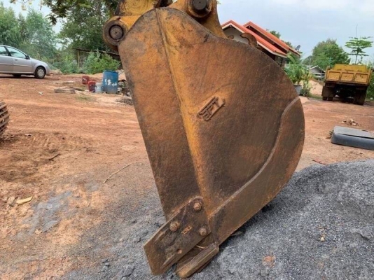 ขาย 565,000 บาท KOMATSU PC180LC-6K เครื่องเดิมดี แรง ฟิตใหม่ เทอร์โบใหม่ โช่หนา เอวแน่น ไฟฟ้าครบ (ขาดมอเตอร์คันเร่ง) เอกสารอินวอยท์ รถอยู่ นครปฐม 064-191-1112 ขาย 565,000 บาท KOMATSU PC180LC-6K เครื่องเดิมดี แรง ฟิตใหม่ เทอร์โบใหม่ โช่หนา เอวแน่น ไฟฟ้าครบ (ขาดมอเตอร์คันเร่ง) เอกสารอินวอยท์ รถอยู่ นครปฐม 064-191-1112