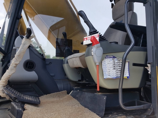 ขายด่วน!! Komatsu PC200-8MO ไมล์ ชม.6,000 สภาพนางฟ้าค่ะ