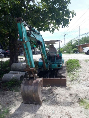 ปรับลดราคาเหลือ165,000ขายแบคโฮ KOMATSU PC40-6 ราคา 200,000 ปรับลดราคาเหลือ165,000ขายแบคโฮ KOMATSU PC40-6 ราคา 200,000