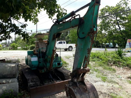 ปรับลดราคาเหลือ165,000ขายแบคโฮ KOMATSU PC40-6 ราคา 200,000 ปรับลดราคาเหลือ165,000ขายแบคโฮ KOMATSU PC40-6 ราคา 200,000