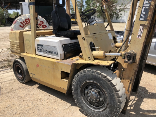 ขายรถโฟล์คลิฟ ยก 12 ตัน กับ 3.5. ตัน