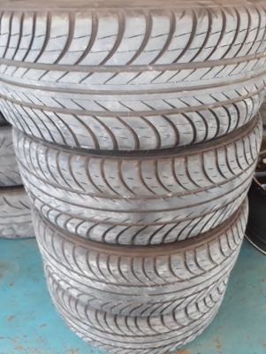 ขอบ17 215/45R17 STILESTO ปี17 ชุด4เส้น 3500 บาท โทร.0814273941 ขอบ17 215/45R17 STILESTO ปี17 ชุด4เส้น 3500 บาท โทร.0814273941 