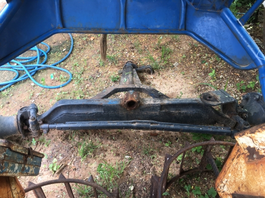 คานหน้ารถไถฟอดร์ กับหลังคาคานหน้ารถไถฟอดร์ กับหลังคา