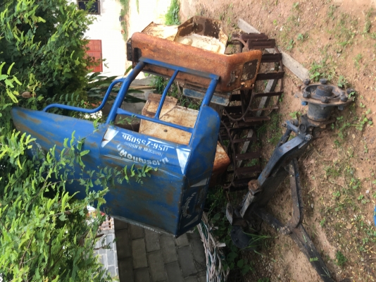 คานหน้ารถไถฟอดร์ กับหลังคาคานหน้ารถไถฟอดร์ กับหลังคา