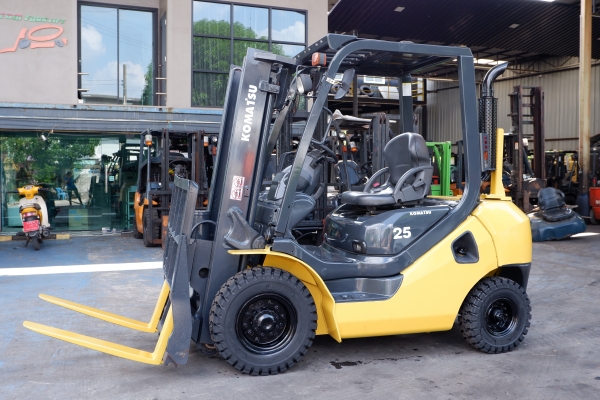 Komat&rsquo;su fd25-17