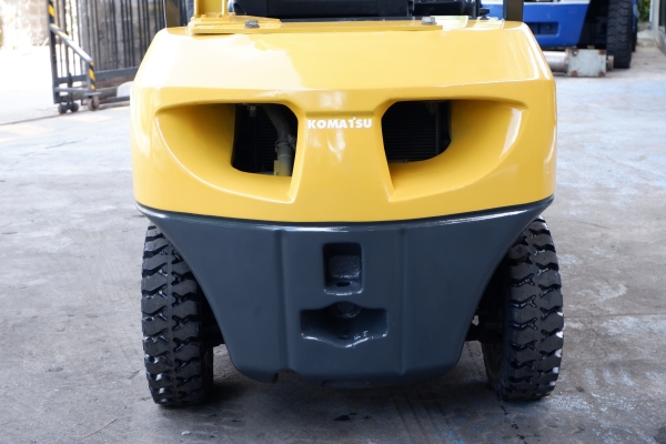 Komat’su fd25-17 Komat’su fd25-17