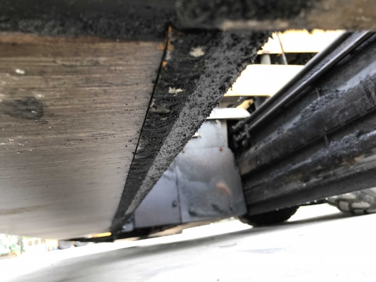 รถปูยาง SUMITOMO HA60W-3 ปี 2002 รถสวยสภาพดีมาก ๆ มีใบสับนำเข้าจากญี่ปุ่น รถปูยาง SUMITOMO HA60W-3 ปี 2002 รถสวยสภาพดีมาก ๆ มีใบสับนำเข้าจากญี่ปุ่น