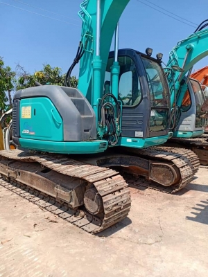 ขายจ้า..KOBELCO SK135SR-1ES YY4 ปี 2007 เก่านอกแท้  สภาพสวย 5,xxx ชั่วโมง พร้อมใช้ โทร 089-3818694 จ๊อย