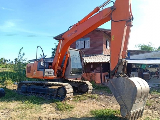 ขายจ้า. HITACHI ZX120-E เก่าใน  สภาพสวย  เครื่องปั๊มแห้ง  7,xxxชั่วโมง  สภาพสวย พร้อมใช้ โทร 089-3818694 จ๊อย